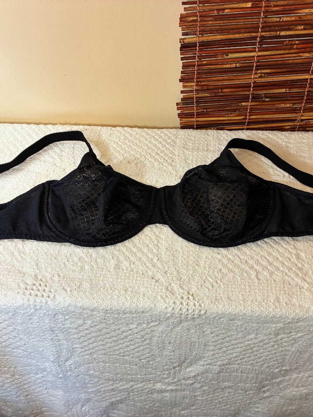 NWOT Wacoal Visual Effects Minimizer Underwire Bra 40DD Black 857210 Lace